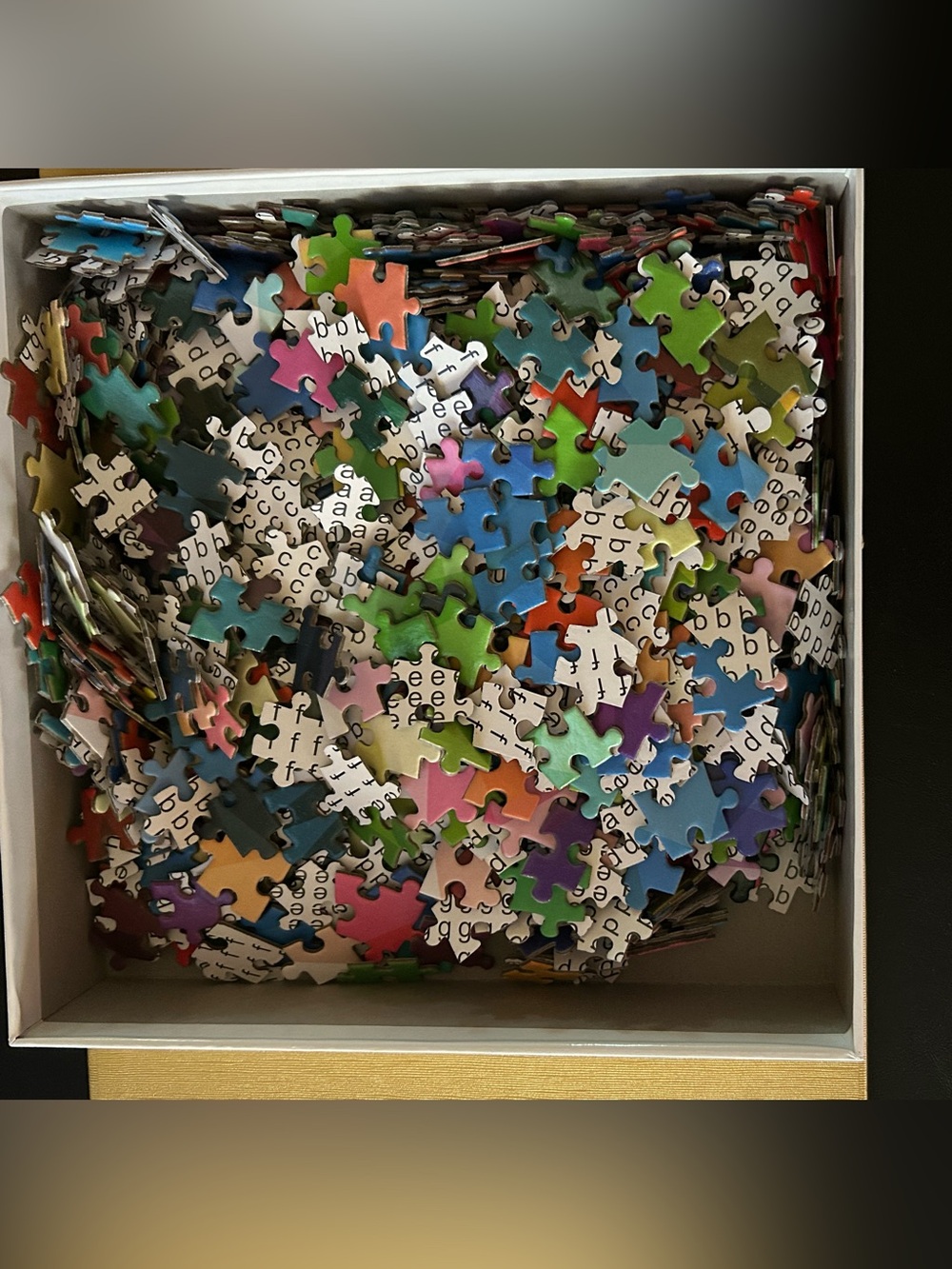 Gradient Rainbow 1000 Piece Round Puzzle 26.5x26.5 Inch Pre Owned - Picture 4 of 4